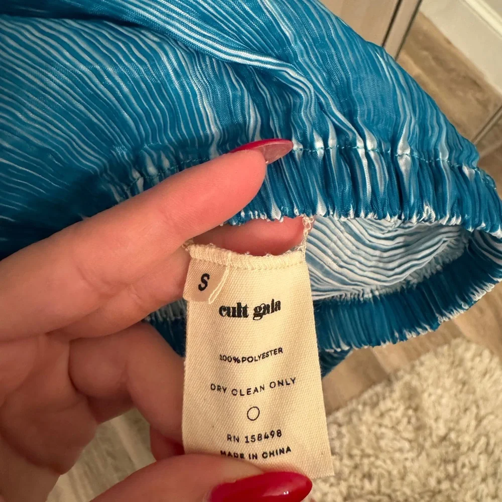 Cult Gaia Blue Pleated Top and Pants Set - Picture 7 of 7